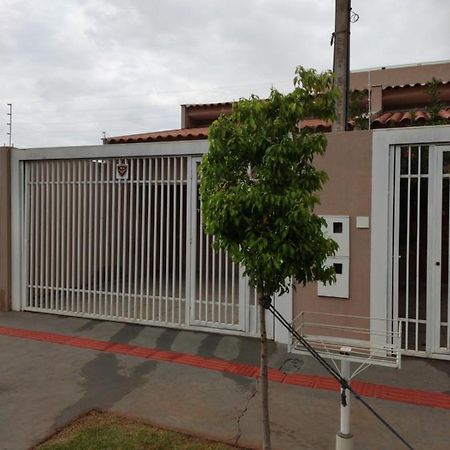 Casa Aconchegante Perto Da Uel Villa Londrina Bagian luar foto
